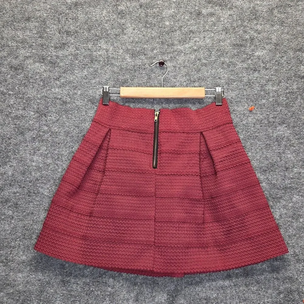 HOT GAL Skirt Womens Large Burgundy Textured Pleated A-Line Skater Exposed Zip